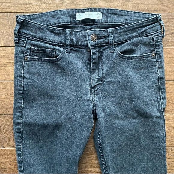 Abercrombie & Fitch Jeans - Picture 3 of 10